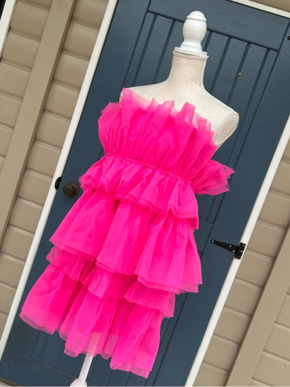 Thirty/Thirty LA Ruffle Tulle Hot Pink Strapless Dress Women’s Size M - Picture 3 of 10